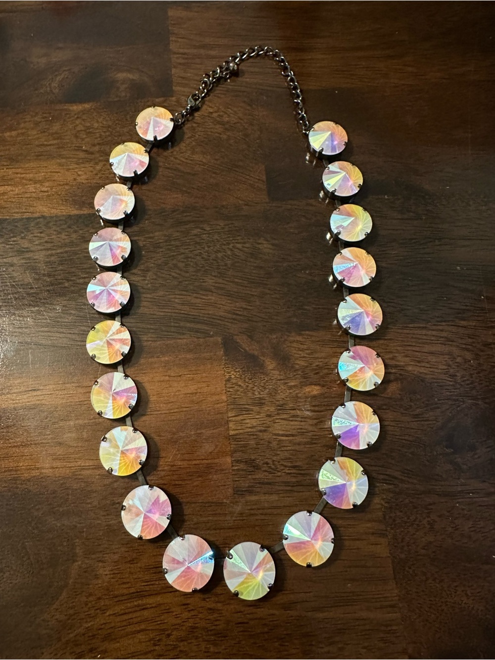 Sabika-inspired crystal necklace